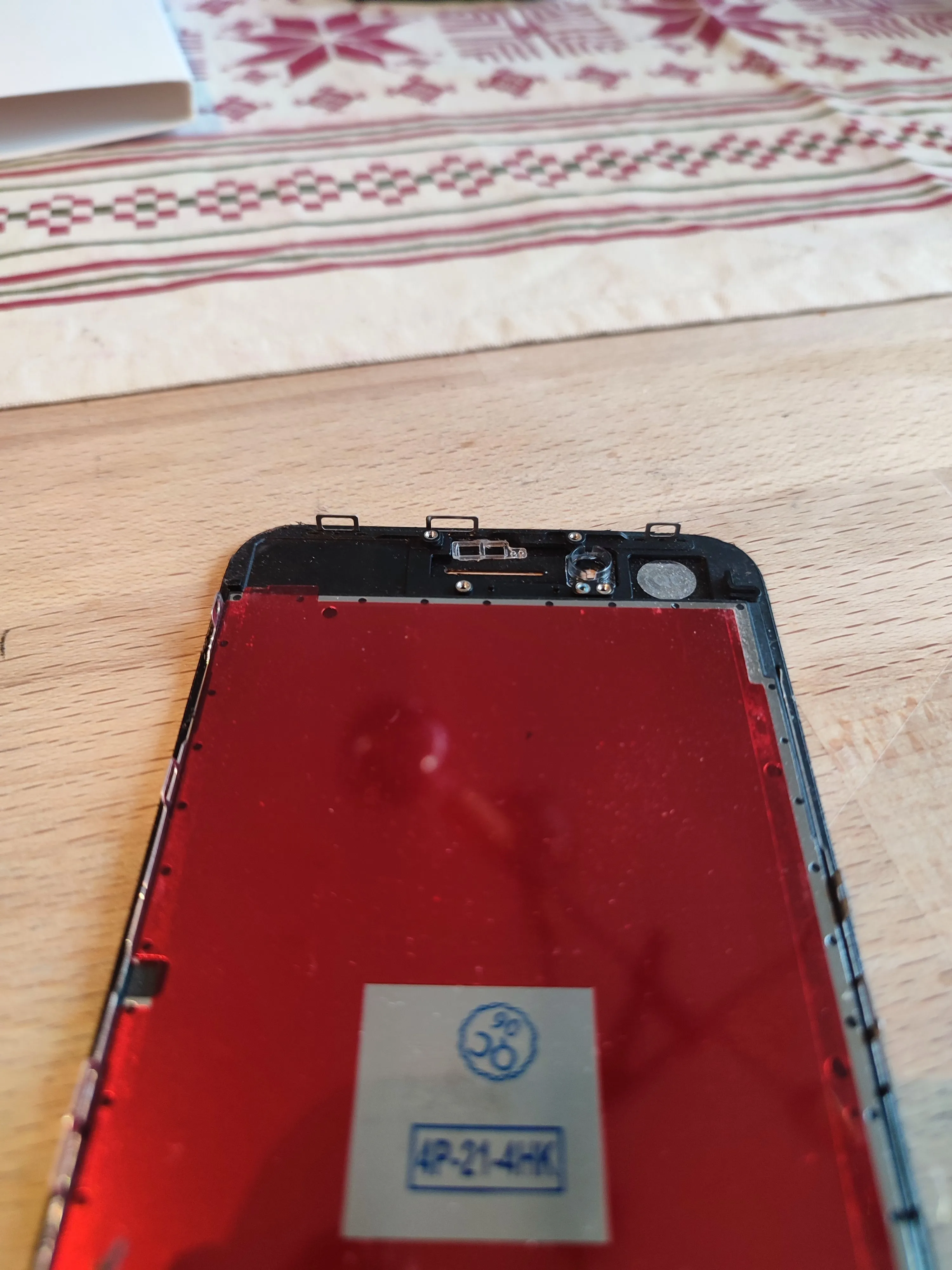 Replacing screen, not matching locking mechanism iPhone Forum