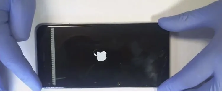 iPhone 6 Plus phones suffering touch screen glitch.webp