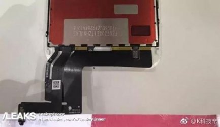Entire iPhone 7s display assembly leaks 3.JPG