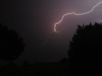 $lightning2.jpg