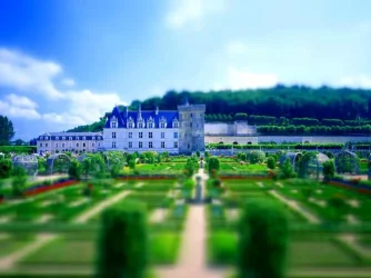 $Tilt-Shift Sample 2.webp