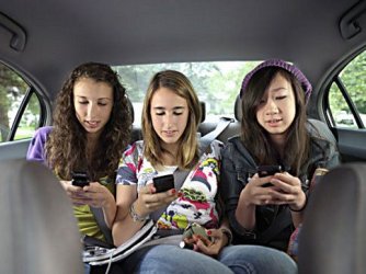 $teens-on-cell-phones.jpg