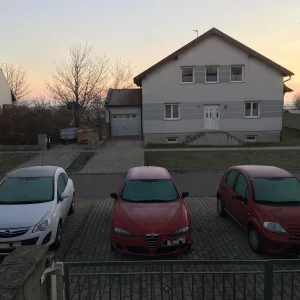 652E82B9-85F9-4A49-B0D9-8E9F22067F42.jpeg