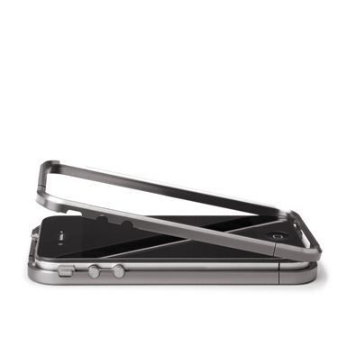 Case-Mate iPhone-4-Titanium-Premium Metal-Case.jpg